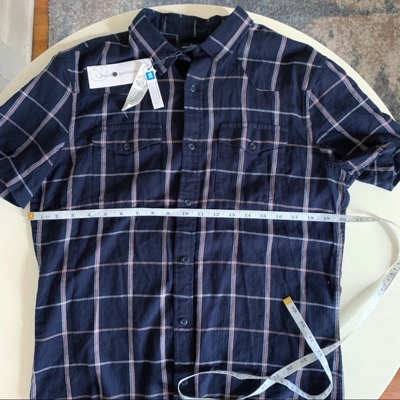 Treasure & Bond Slim Fit Spaced Plaid Button Shirt Men’s Medium NWOT - Picture 5 of 9